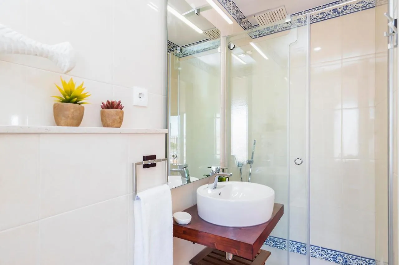 Lusitano Top Floor Apartment Lisboa 0*,